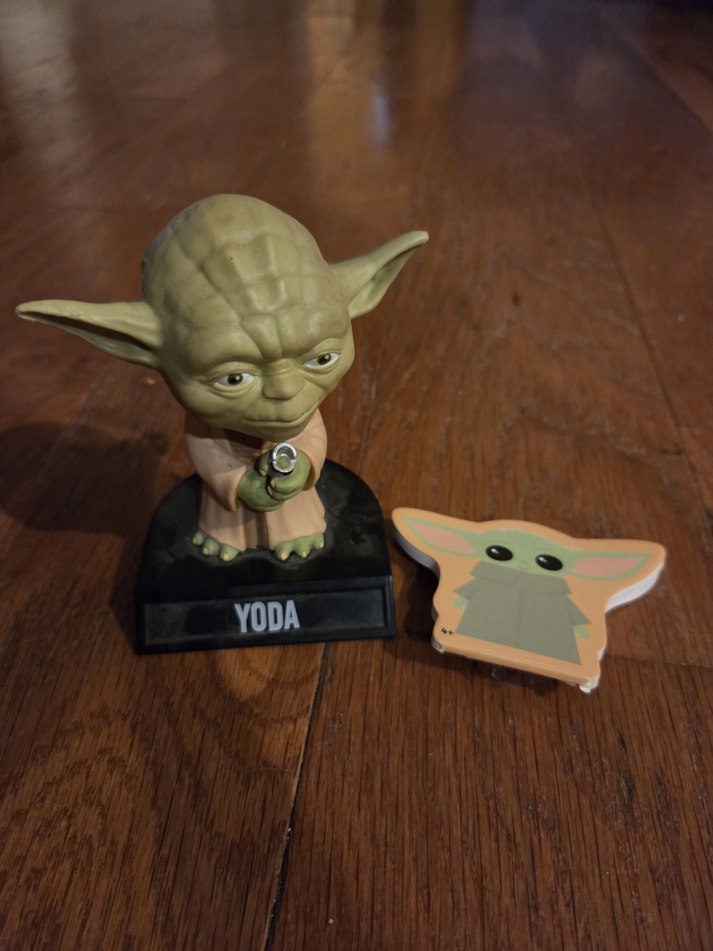 Yoda Bubble Head & Grogu Pen Top